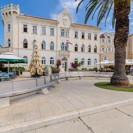 Apartment Mia Τρογκίρ Εξωτερικό φωτογραφία