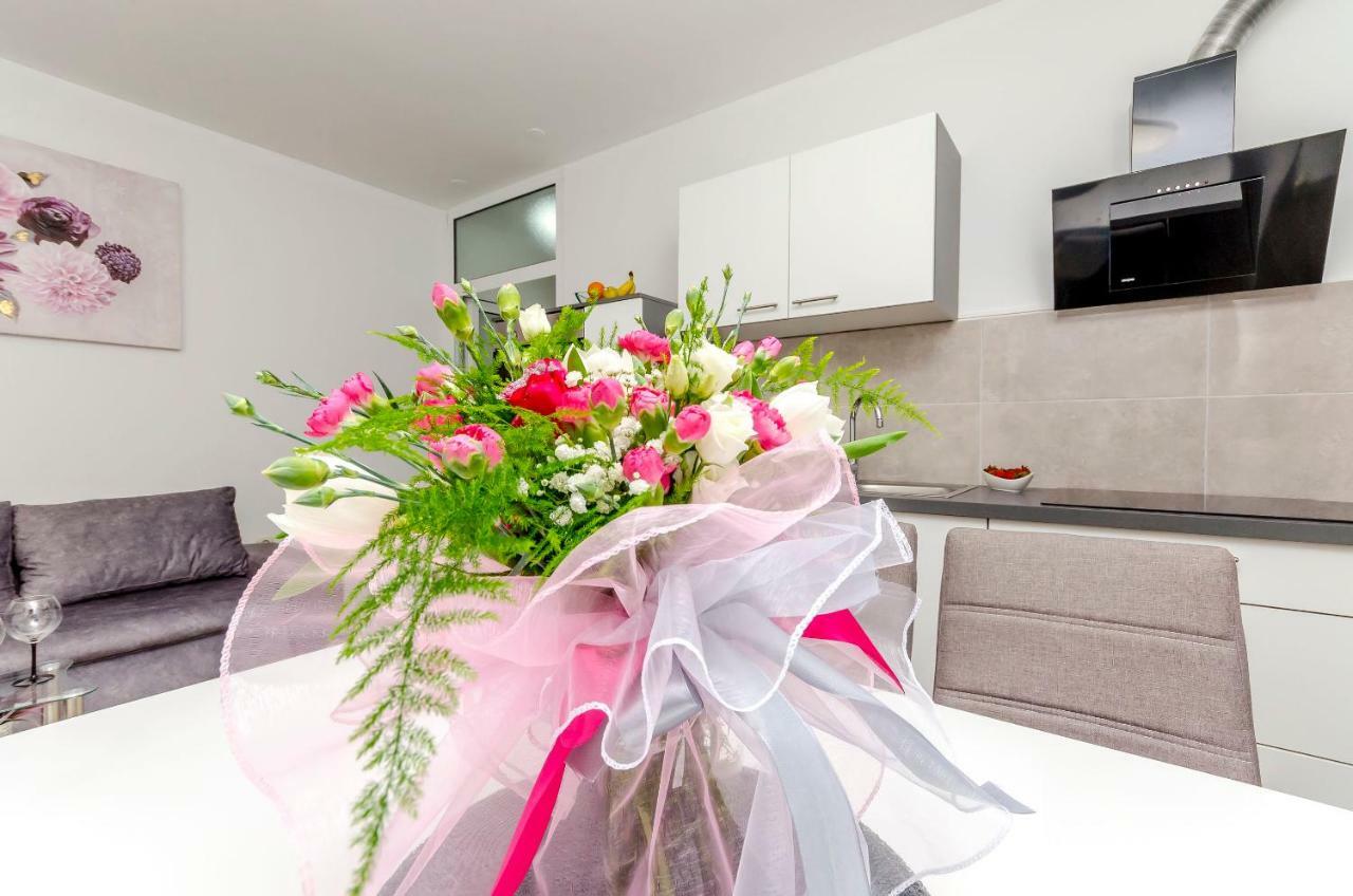 Apartment Mia Τρογκίρ Εξωτερικό φωτογραφία