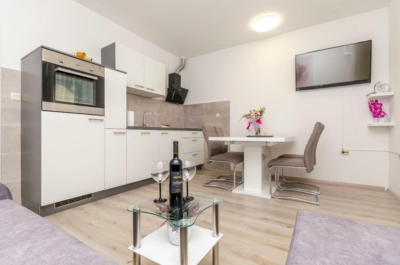 Apartment Mia Τρογκίρ Εξωτερικό φωτογραφία